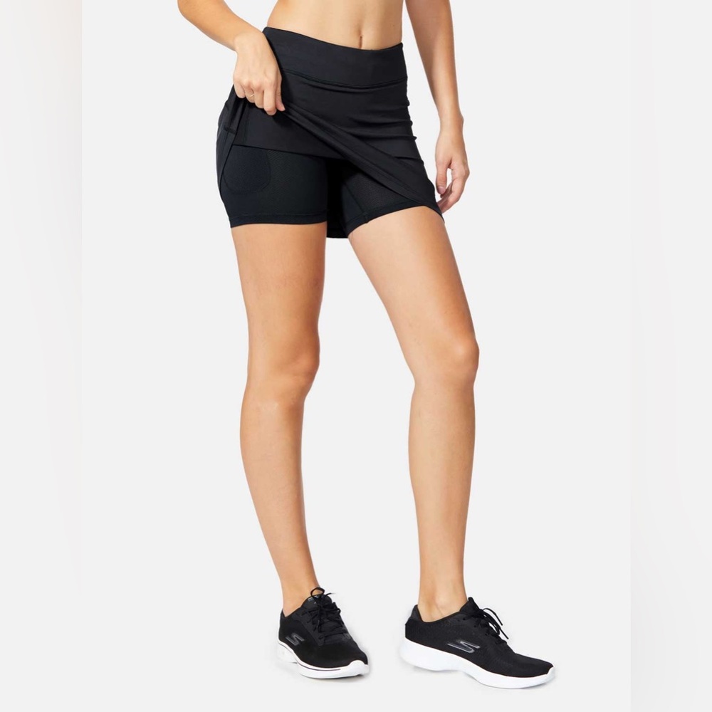 SOLD - Baleaf Black Laureate 3-Pocket Skort - Picture 4 of 15